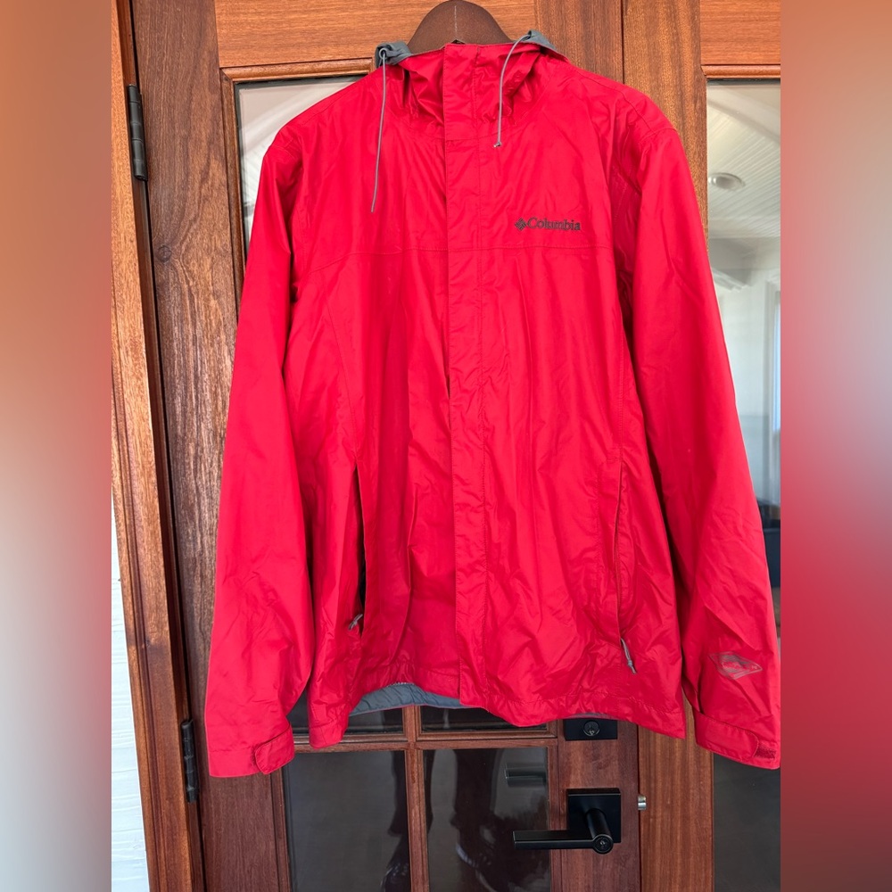Columbia Unisex Red Rain Jacket